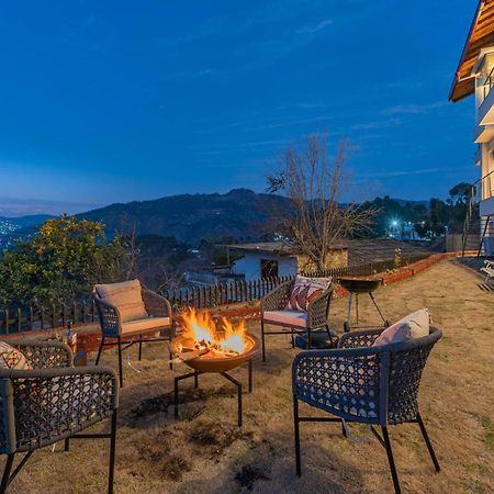 Stayvista At Amulyam Villa With Lawn & Bonfire Mukteshwar Exterior foto